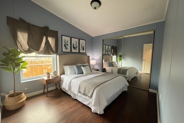 2622 Falcon Street SPC 68, White City, OR 97503