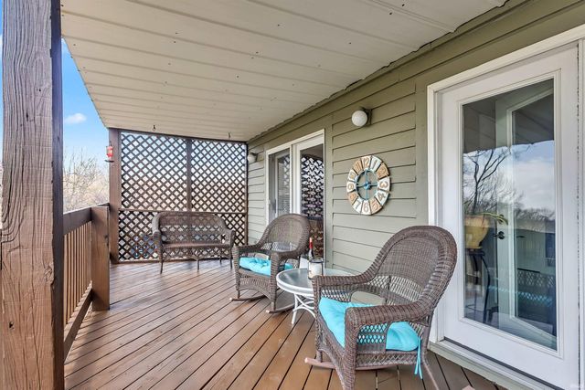 9547 S Harbour Pointe Drive, Bloomington, IN 47401