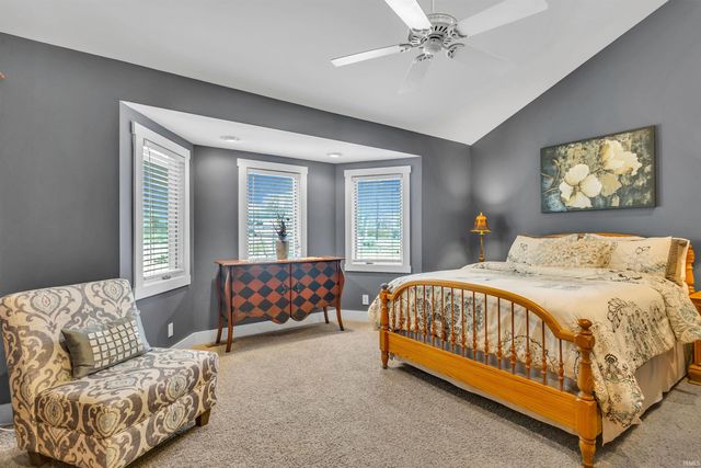 9547 S Harbour Pointe Drive, Bloomington, IN 47401