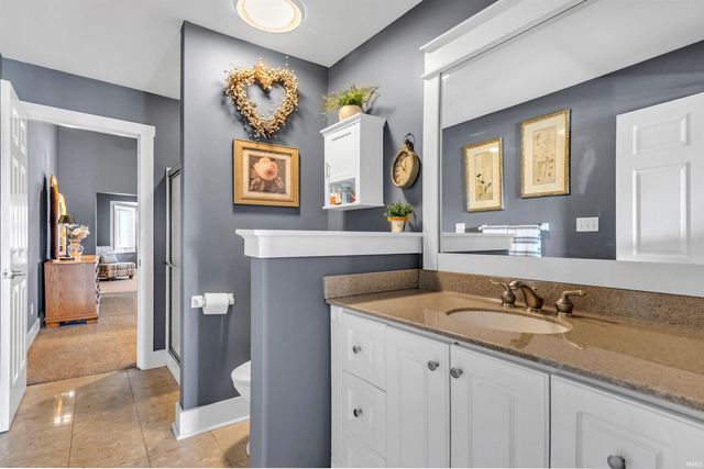 9547 S Harbour Pointe Drive, Bloomington, IN 47401