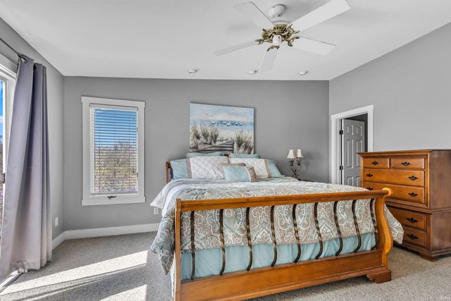 9547 S Harbour Pointe Drive, Bloomington, IN 47401