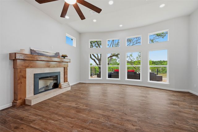 125 Greenway Bend, Pottsboro, TX 75076