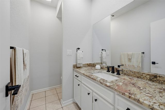 125 Greenway Bend, Pottsboro, TX 75076