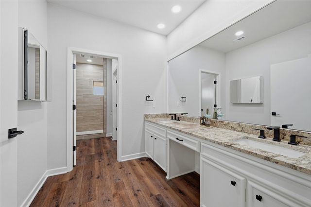 125 Greenway Bend, Pottsboro, TX 75076