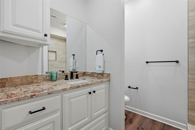 125 Greenway Bend, Pottsboro, TX 75076