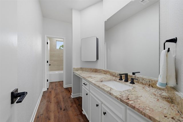 125 Greenway Bend, Pottsboro, TX 75076
