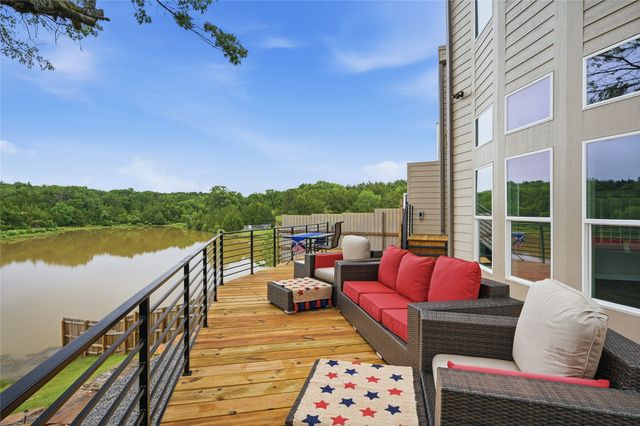 125 Greenway Bend, Pottsboro, TX 75076
