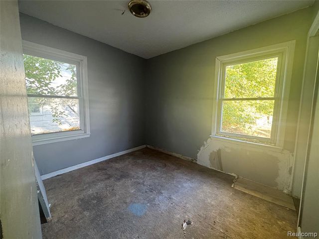 7666 Penrod Street, Detroit, MI 48228