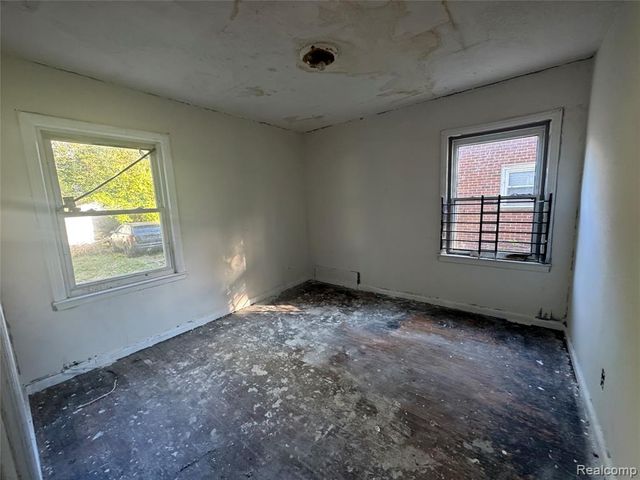 7666 Penrod Street, Detroit, MI 48228