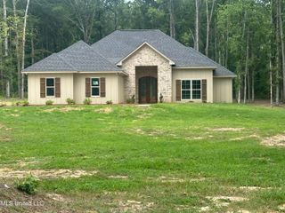 1108 Rockett Drive, Jackson, MS 39212