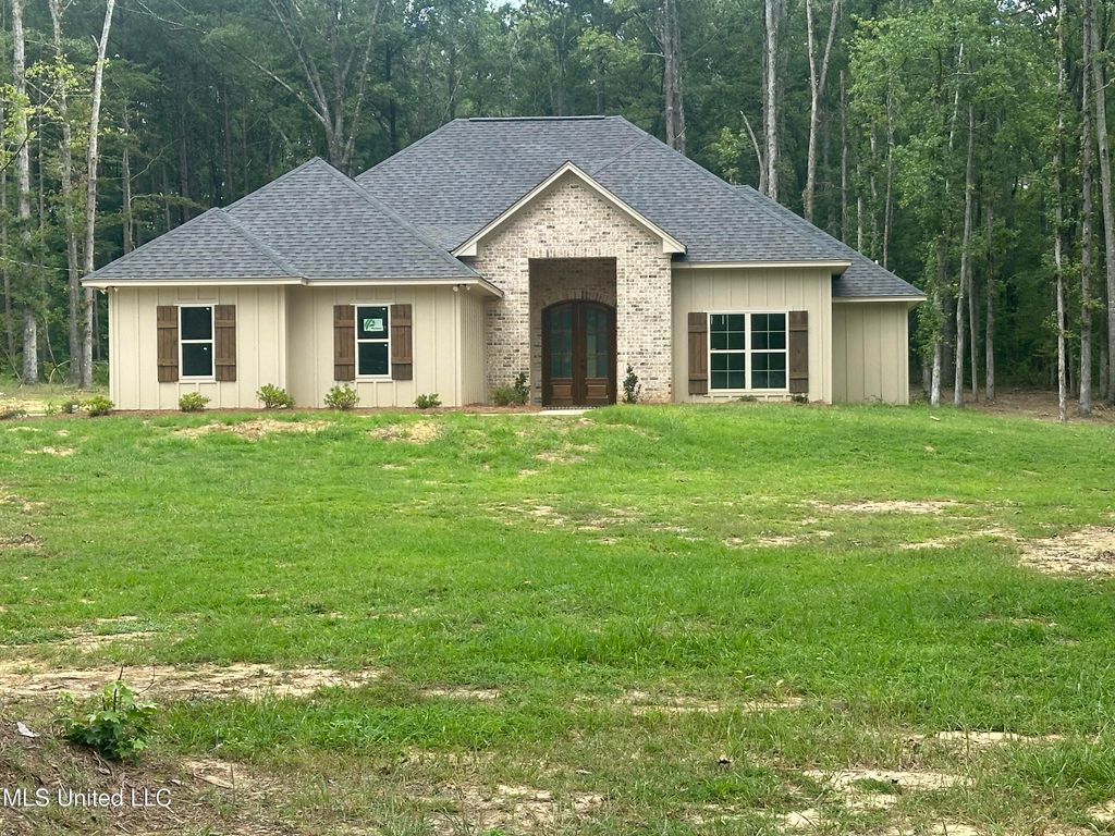 1108 Rockett Drive, Jackson, MS 39212