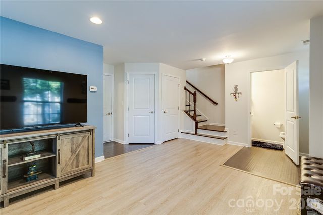 3022 Potomac River Parkway, Charlotte, NC 28217