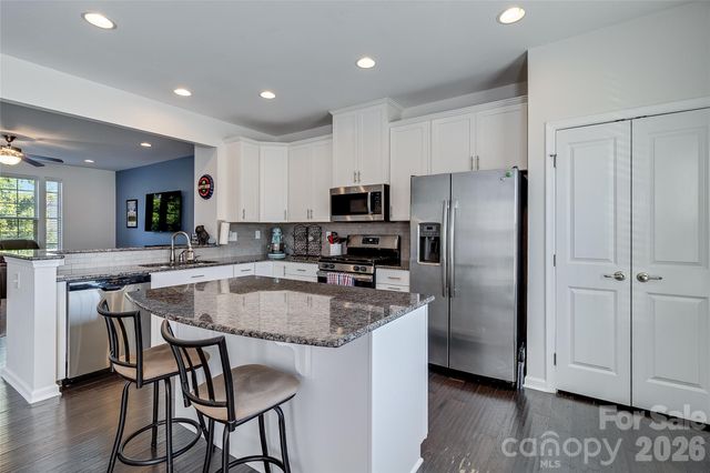 3022 Potomac River Parkway, Charlotte, NC 28217