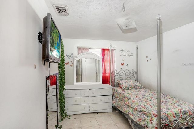 4833 ASHLAND DRIVE, Tampa, FL 33610