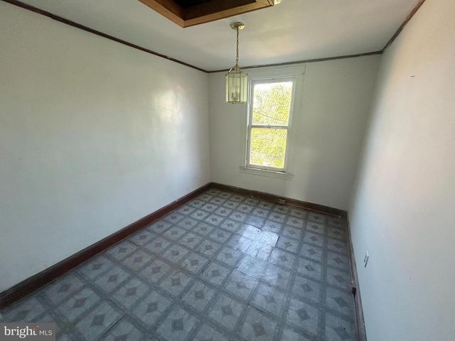 12 N ABINGTON AVE, Baltimore, MD 21229
