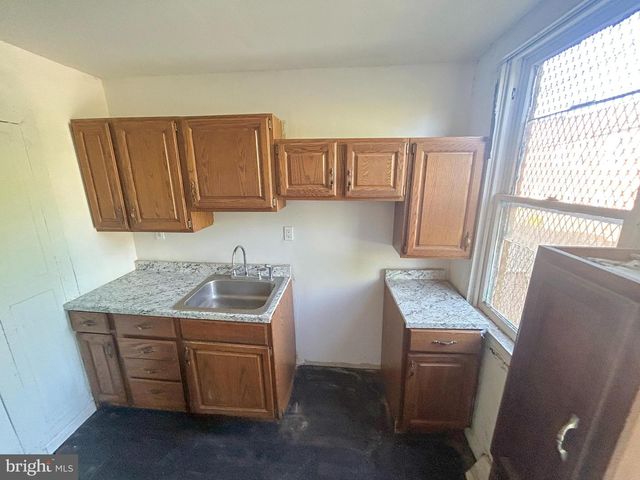 12 N ABINGTON AVE, Baltimore, MD 21229