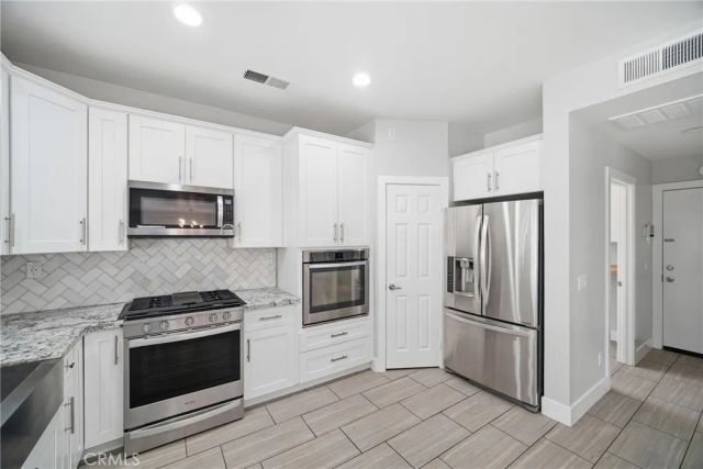 32615 San Nicholas, Lake Elsinore, CA 92530