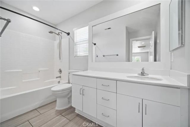 32615 San Nicholas, Lake Elsinore, CA 92530