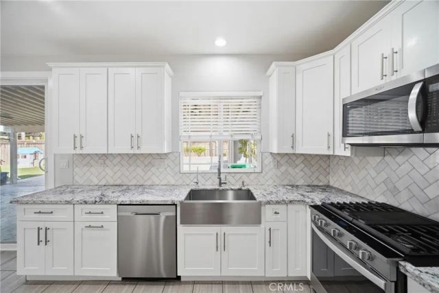 32615 San Nicholas, Lake Elsinore, CA 92530