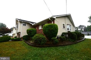 1101 MOUNT PLEASANT WAY, Cherry Hill, NJ 08034