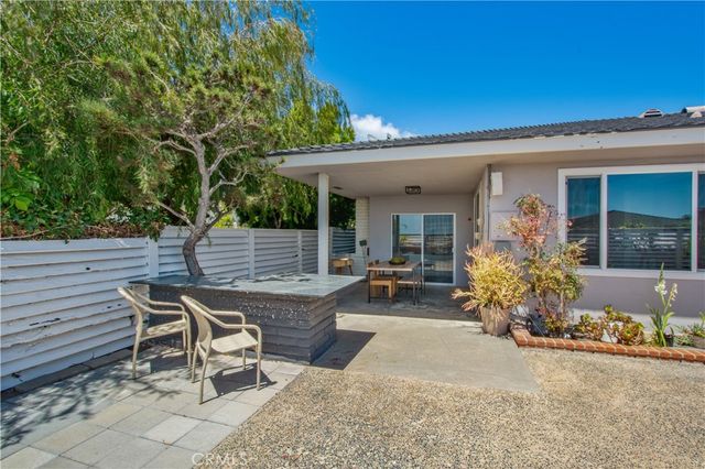 1575 Via Majorca, Laguna Beach, CA 92651