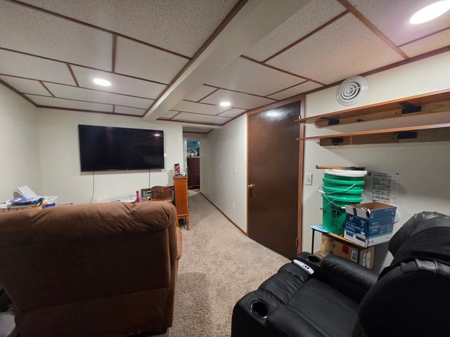 145 Milwaukee Avenue SW, Hutchinson, MN 55350