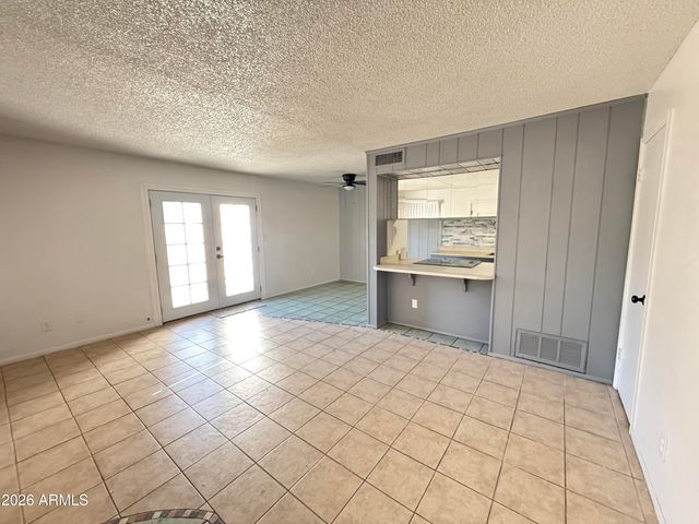 5434 W CULVER Street, Phoenix, AZ 85043