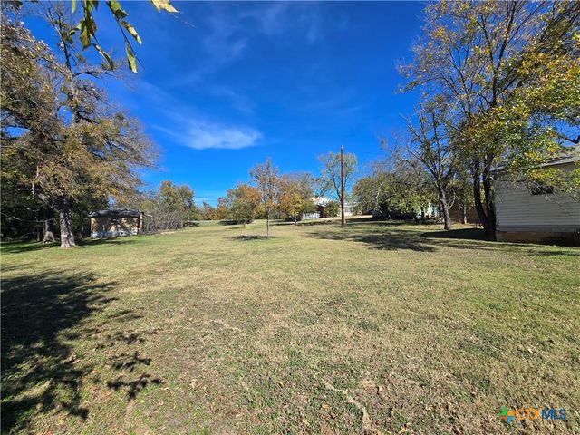 102 E Main Street, Gatesville, TX 76528