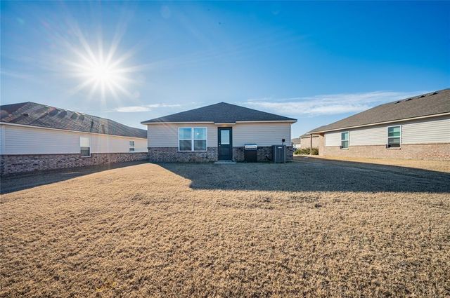 10301 NW 19th Street, Oklahoma City, OK 73127