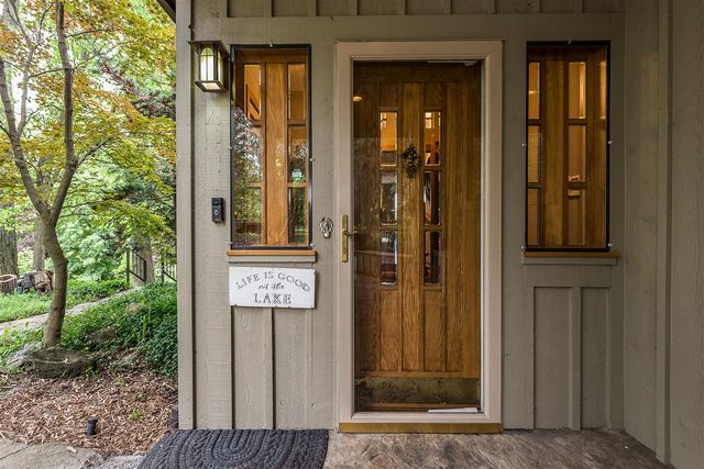 10985 E Pleasant Lake Road, Manchester, MI 48158