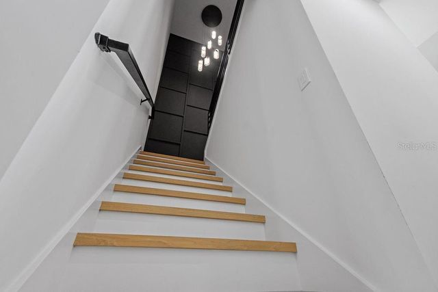 3315 W GRACE STREET, Tampa, FL 33607