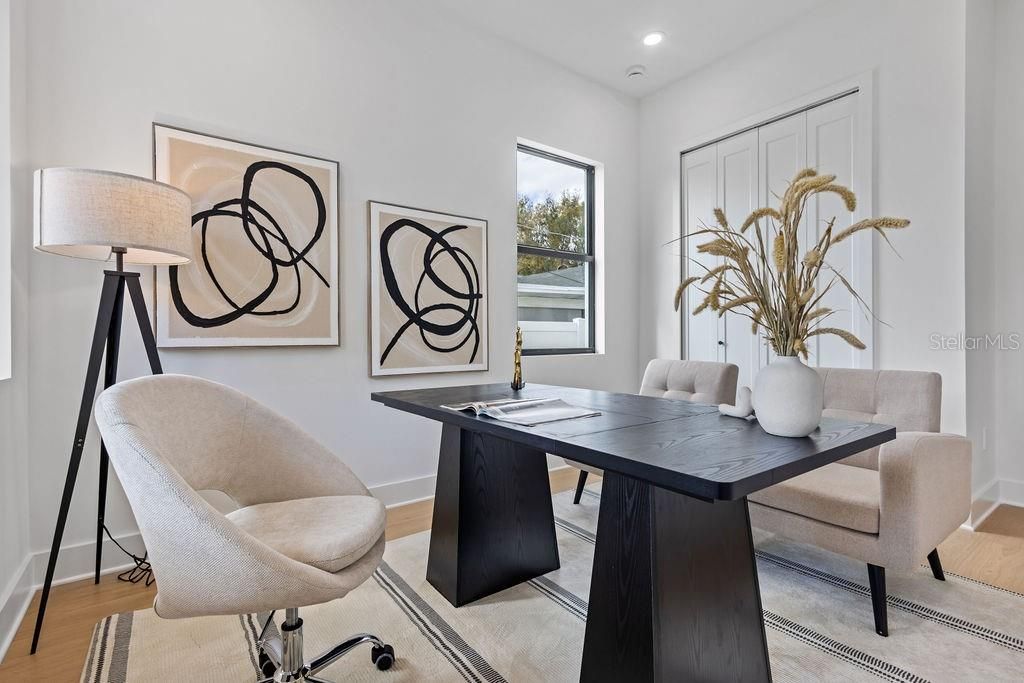 Image 17 of property listing at 3315 W GRACE STREET, Tampa, FL 33607