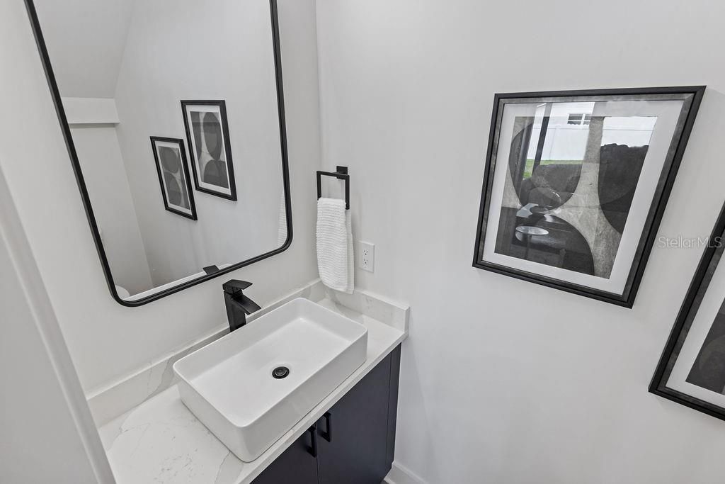 Image 20 of property listing at 3315 W GRACE STREET, Tampa, FL 33607