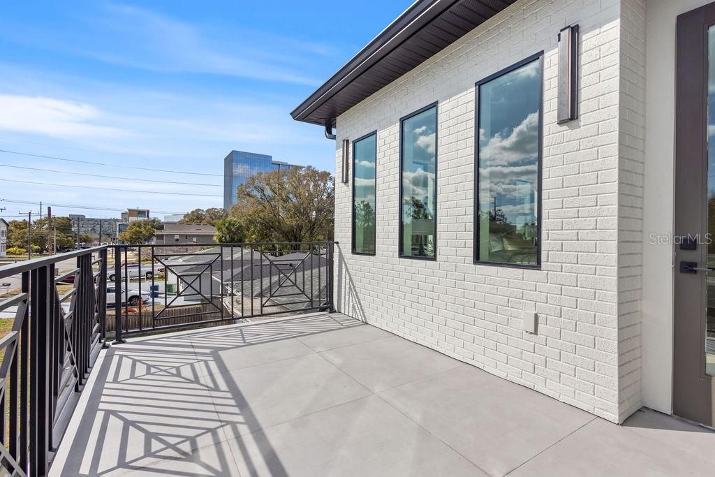 Image 54 of property listing at 3315 W GRACE STREET, Tampa, FL 33607