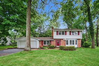 6821 Isabelle Street, Portage, MI 49024