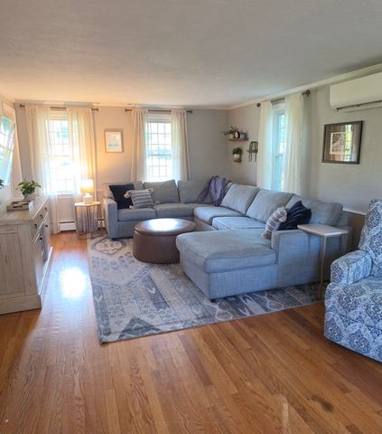 14 Indian Road, Marshfield, MA 02050