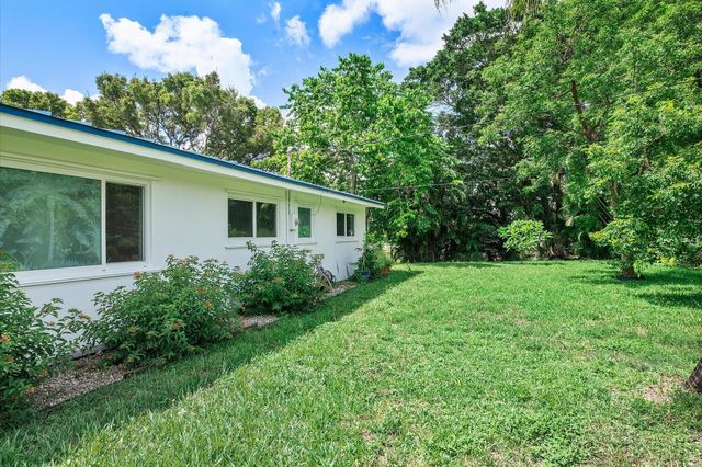 13988 Lake Lure Court, Miami Lakes, FL 33014