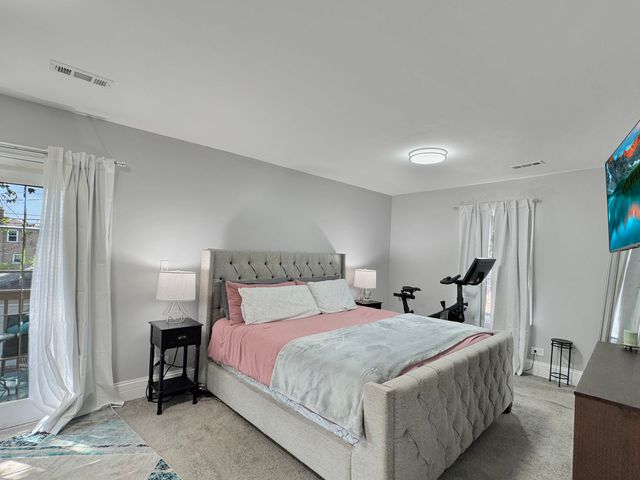 10644 S Peoria Street, Chicago, IL 60643