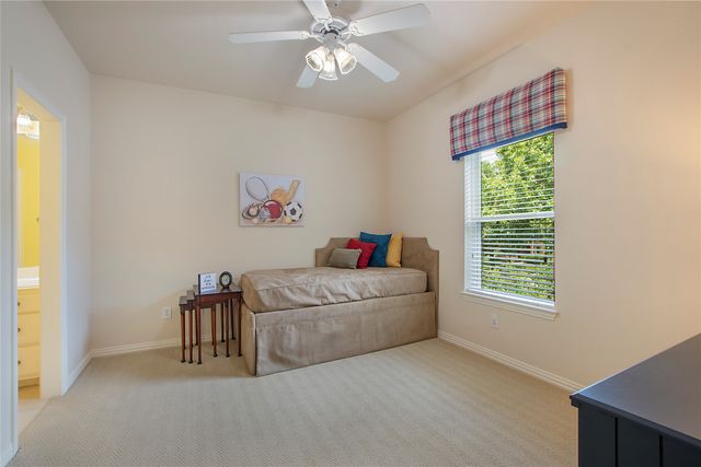 2327 Clearspring Drive N, Irving, TX 75063