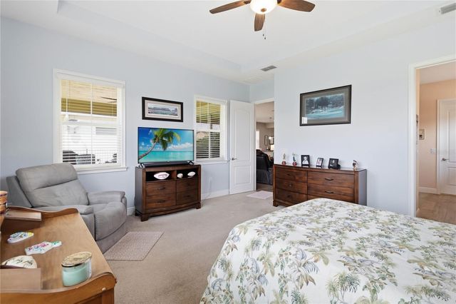 2724 SOUTHLAND STREET, St Cloud, FL 34772