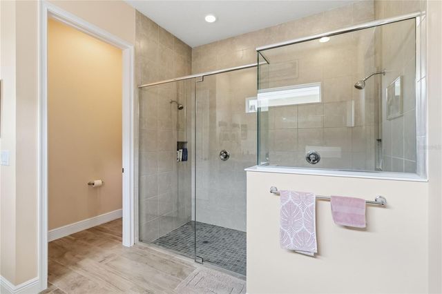 2724 SOUTHLAND STREET, St Cloud, FL 34772