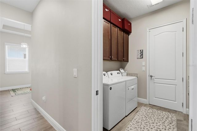 2724 SOUTHLAND STREET, St Cloud, FL 34772