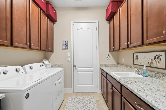 2724 SOUTHLAND STREET, St Cloud, FL 34772