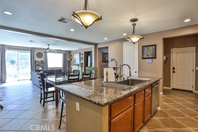 25072 Peppertree Court, Corona, CA 92883