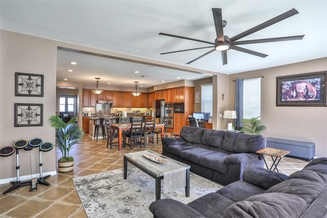 25072 Peppertree Court, Corona, CA 92883