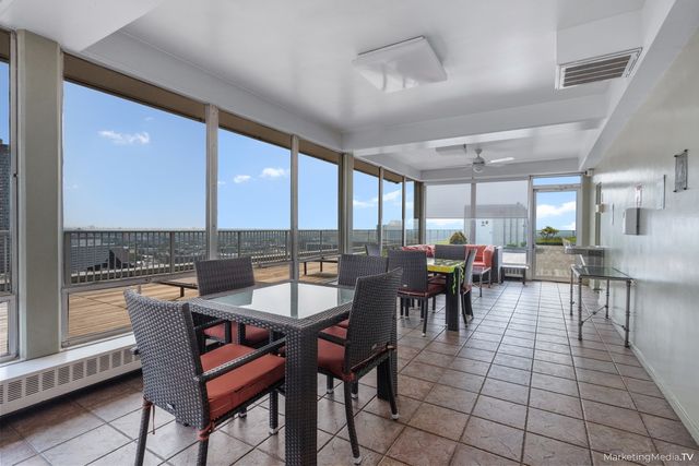 3900 N Lake Shore Drive 9K, Chicago, IL 60613