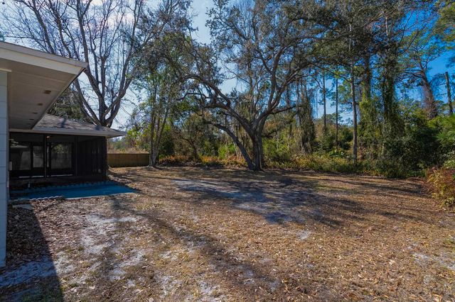 931 Espinado Ave, St Augustine, FL 32086