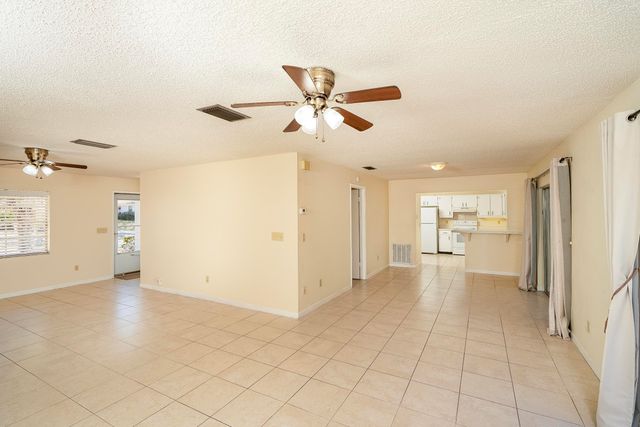 931 Espinado Ave, St Augustine, FL 32086