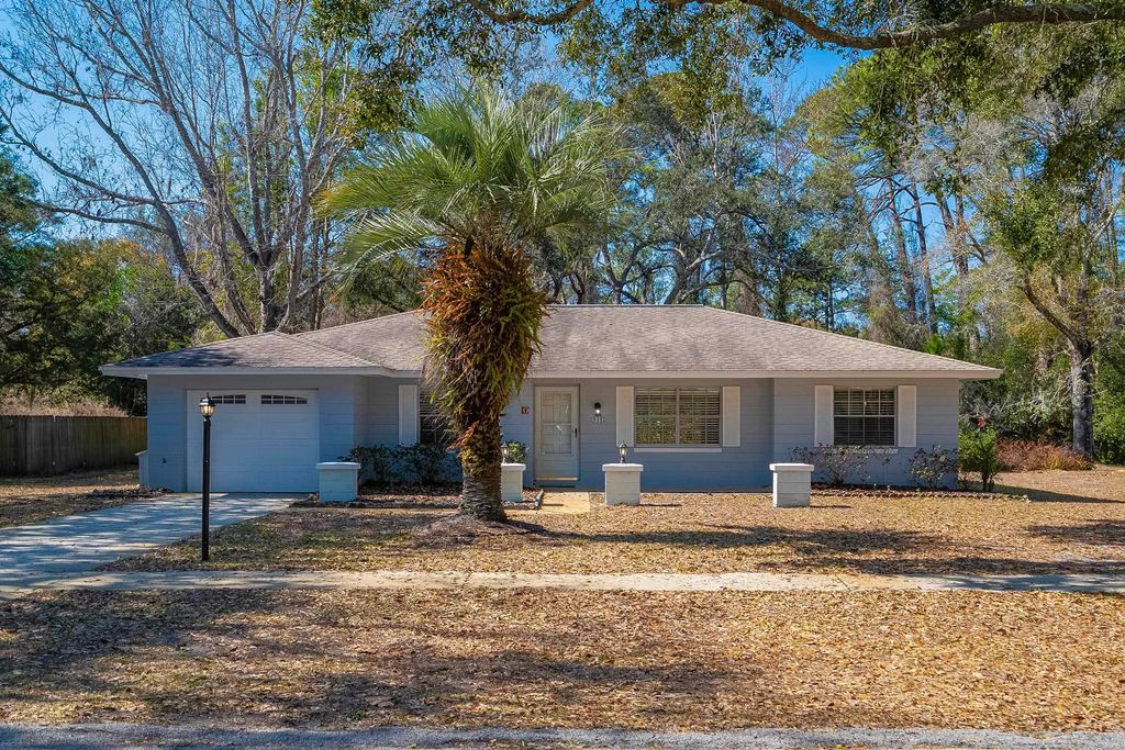 931 Espinado Ave, St Augustine, FL 32086