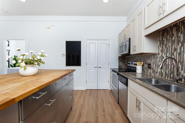 414 New Bern Station Court, Charlotte, NC 28209